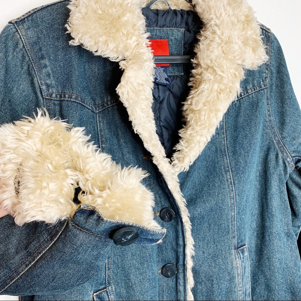 Esprit Woman’s Denim Jacket w Faux Fur - Picture 4 of 8